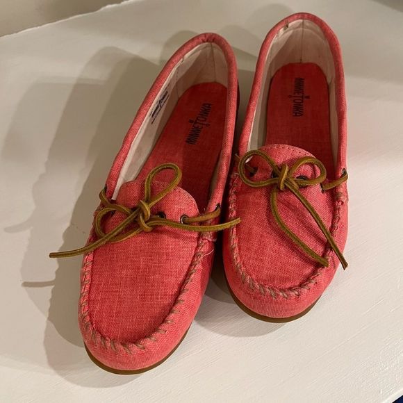 Minnetonka shoe, moccasin, boat, driving  Women Size 10 - Picture 9 of 9